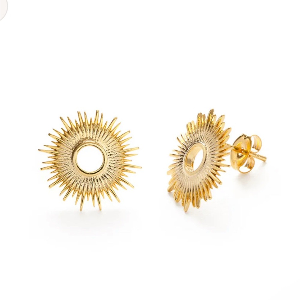 AMANO STUDIO JEWELRY
SUNBURST STUDS